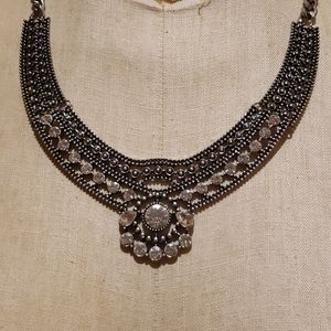 *LAST CHANCE* Crystal statement necklace